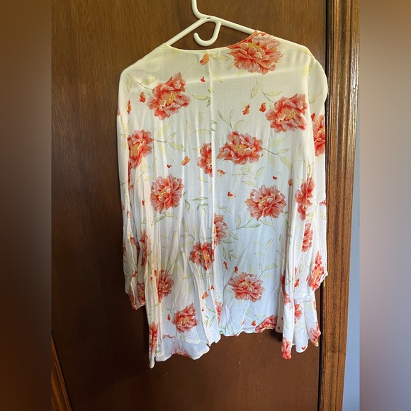 Torrid White Floral Kimono Size 00/0 - Picture 4 of 4